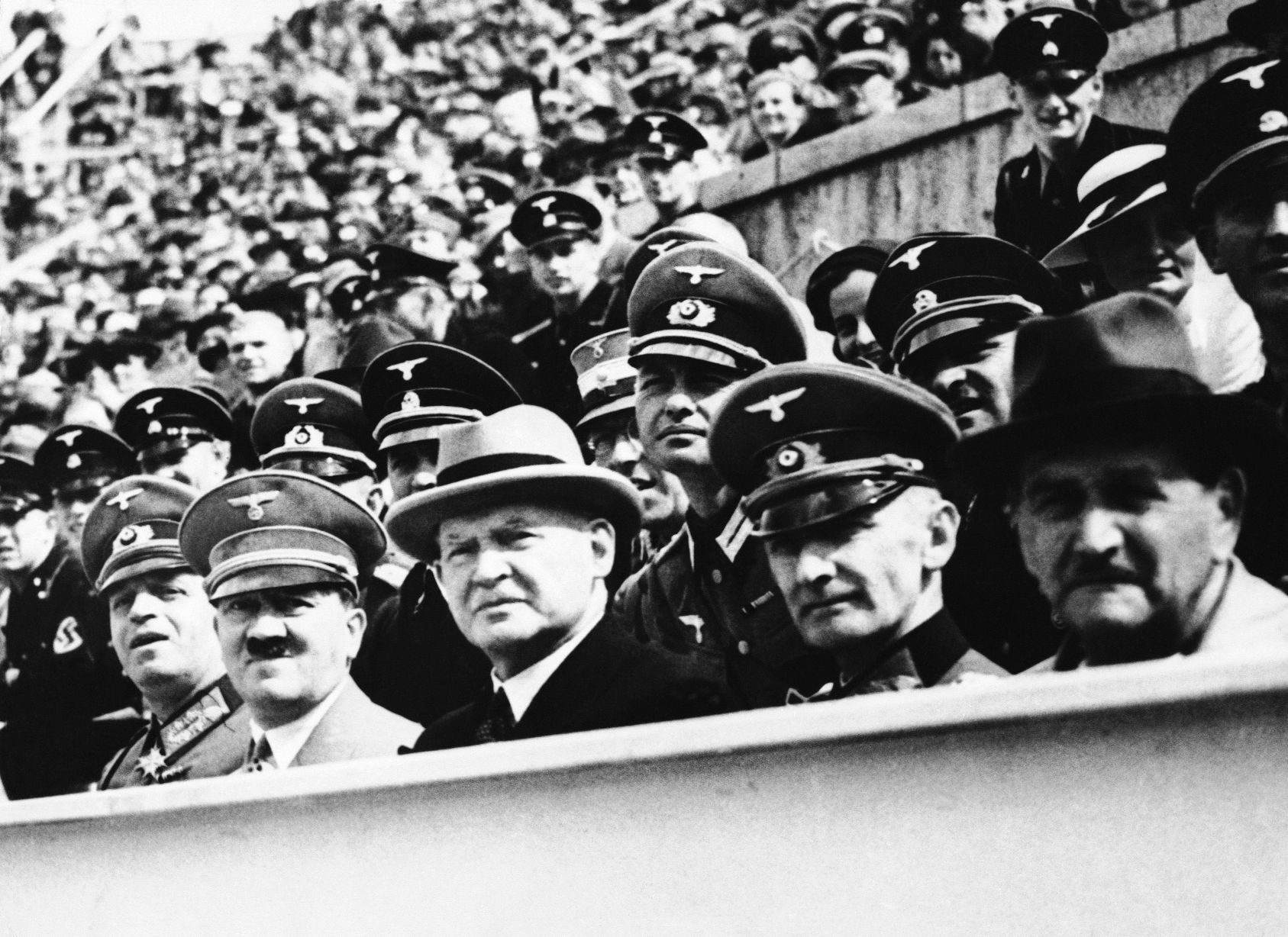 1936: Hitler Berlin Games